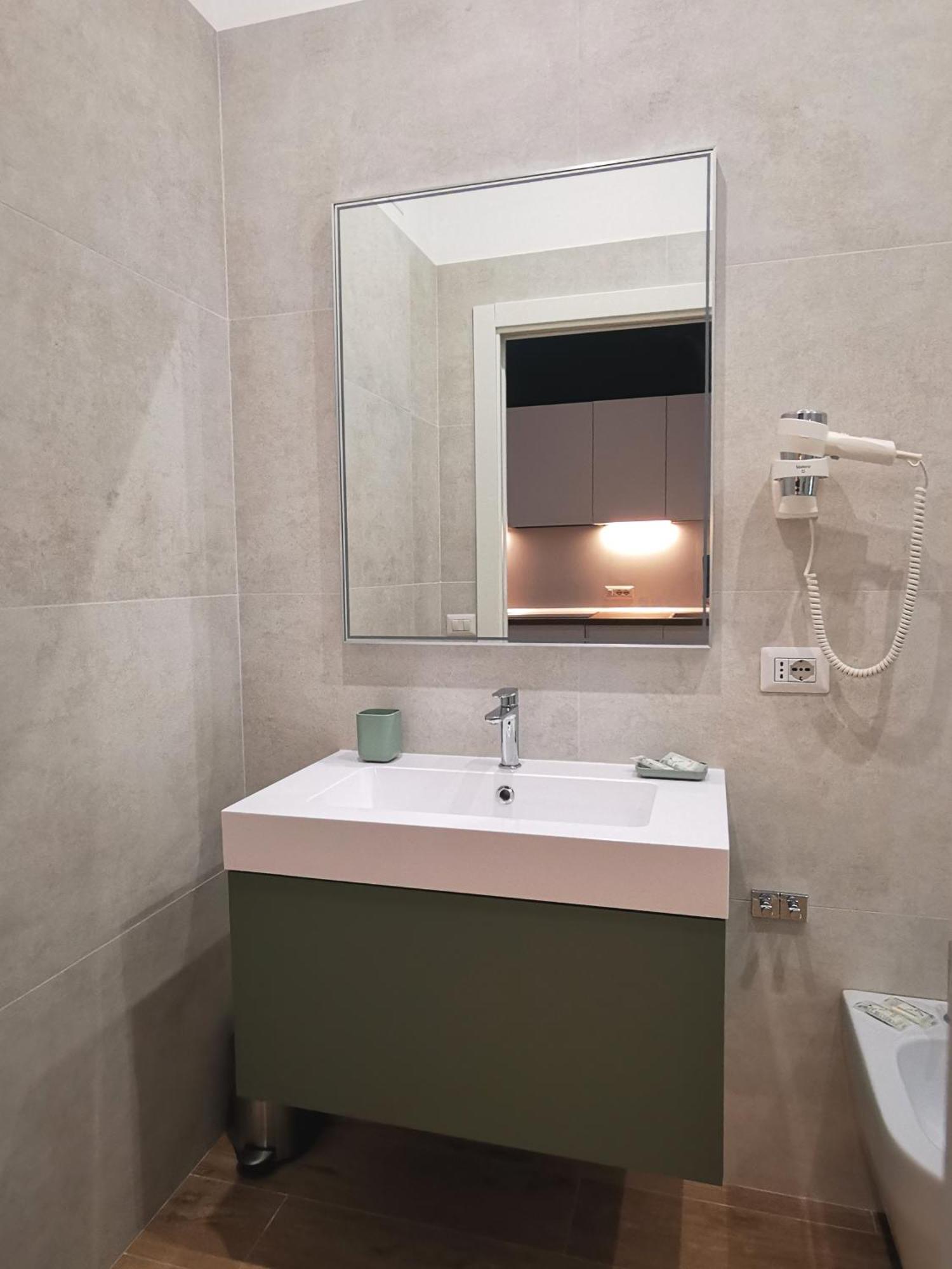 Cattaro 65 - Flexible Check-In Apartments Bari Exterior photo