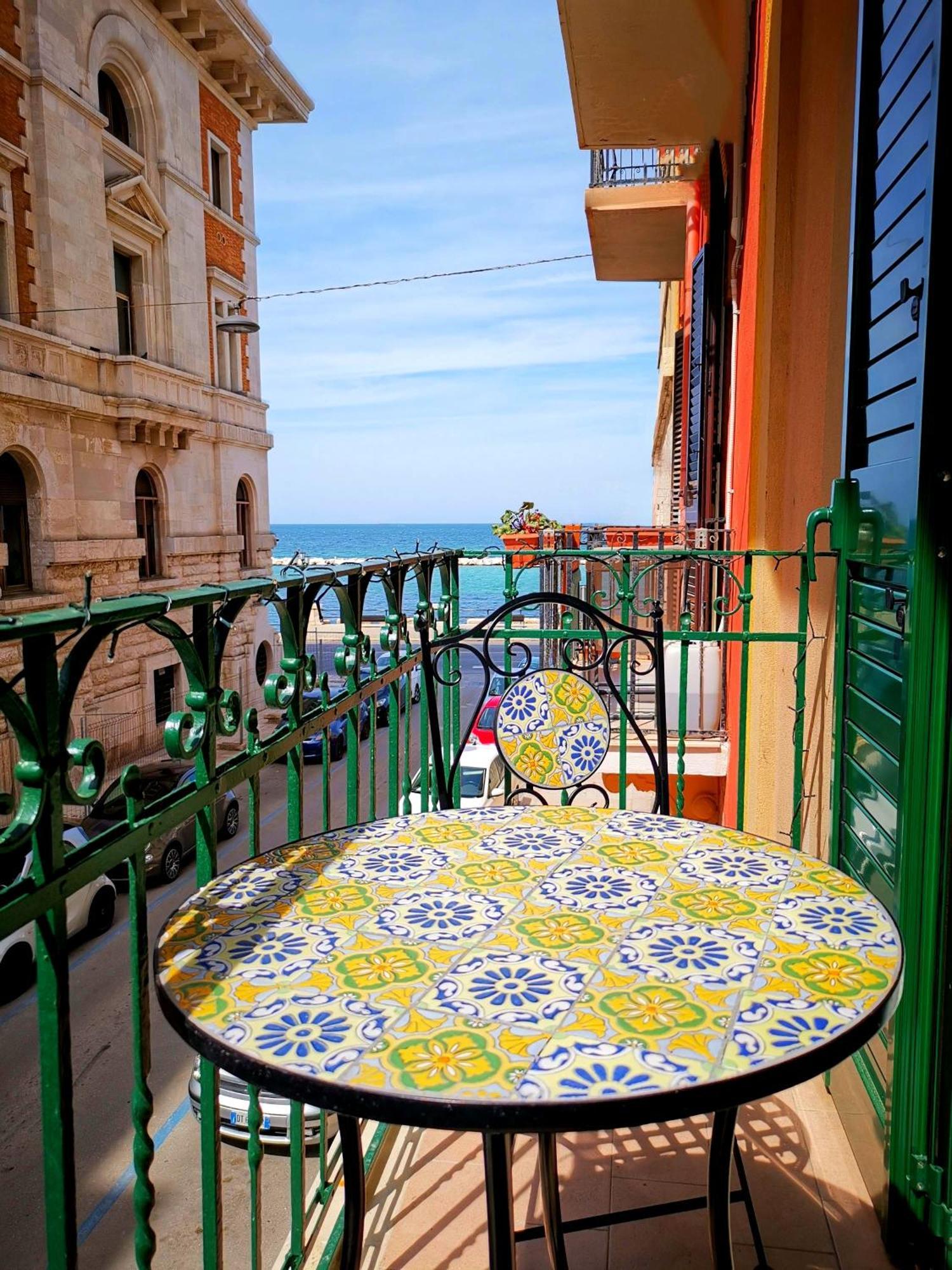 Cattaro 65 - Flexible Check-In Apartments Bari Exterior photo
